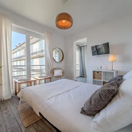 Apartamento Appartement à la Centrale avec vue Océan